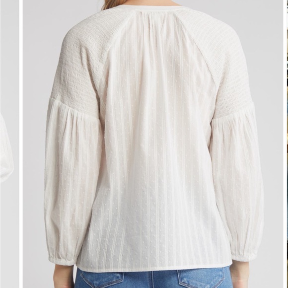 CASLON SMOCKED SWISS DOT PEASANT TOP NEW!! - Picture 2 of 4